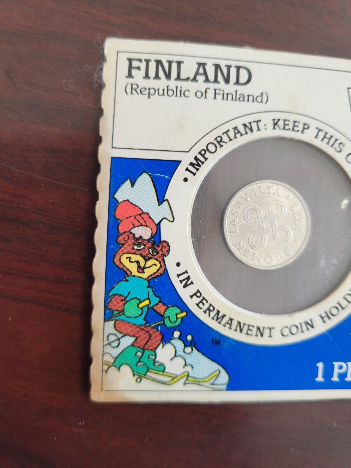 1989 Super Golden Crisp Cereal Box Finland 1 Penni Coins of the World