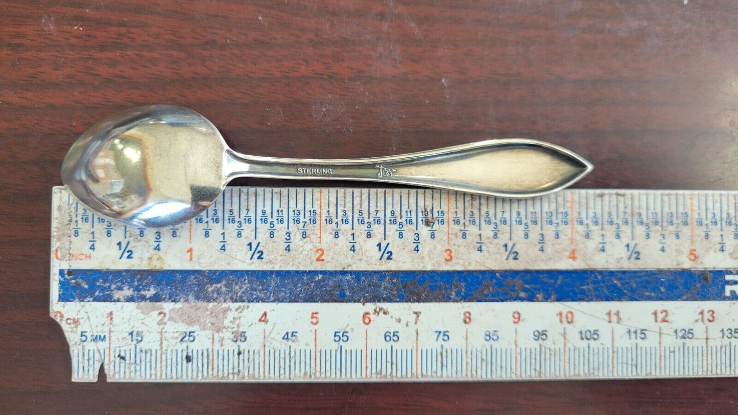 1962 Seattle Worlds Fair Sterling Silver 4 1/8" Souvenir Spoon .34oz.