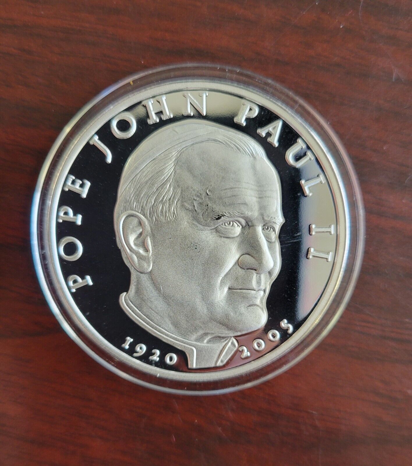 2005 Pope John Paul II .999 Fine Silver Bacilica St. Peter's 1oz. Round Medal