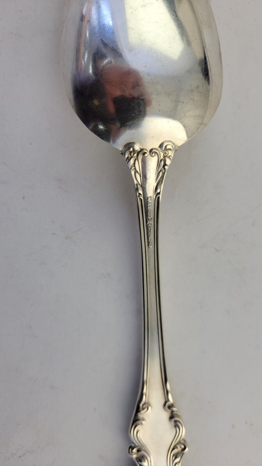 Lucerne by Wallace Sterling Silver 8 1/4" Solid Serving Spoon 1.9oz.