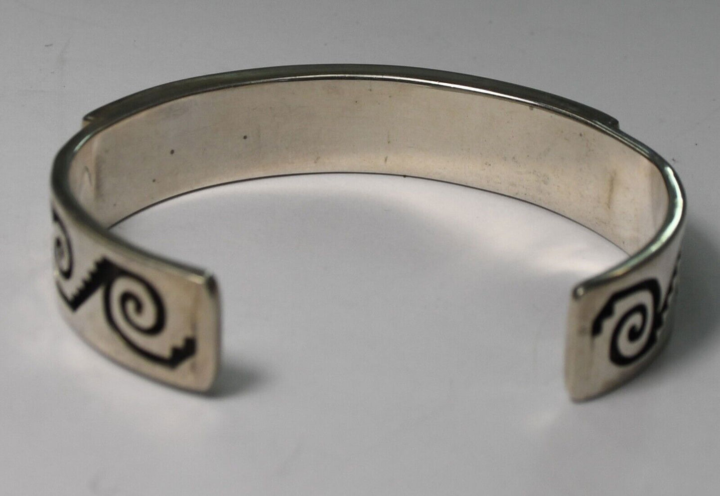 Sterling Silver Cobblestone Raised Inlay Cuff 12mm Bracelet 7" Wrist