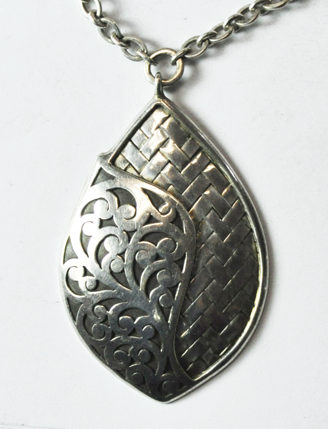 Sterling Lois Hill Basket Weave Scroll 51mm Teardrop Pendant 18" Necklace