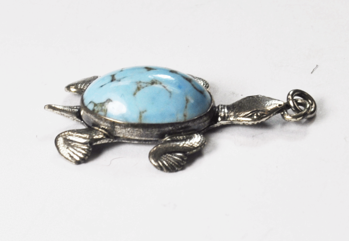 Sterling Light Blue Robin Egg Glass Turquoise Turtle Pendant Danecraft 37mm