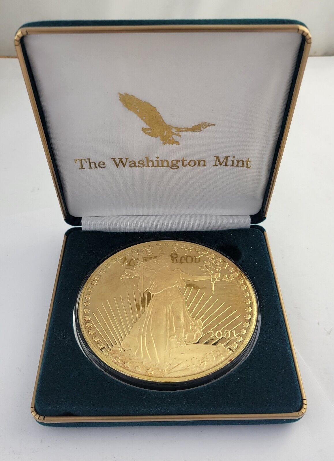 2001 Washington Mint Giant Qtr. Pound (4.oz) Golden Eagle w/Box .999 Fine Silver