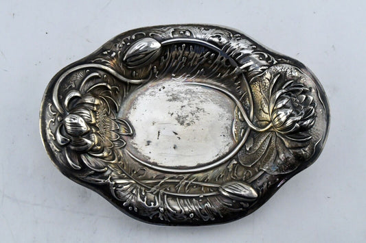 Wallace #647 Sterling Silver 6 3/4" x 5" Floral Scampi Dish 2.4 oz.