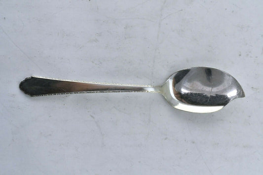 William & Mary by Lunt Sterling Silver 6" Solid Jelly server Spoon .74 oz.