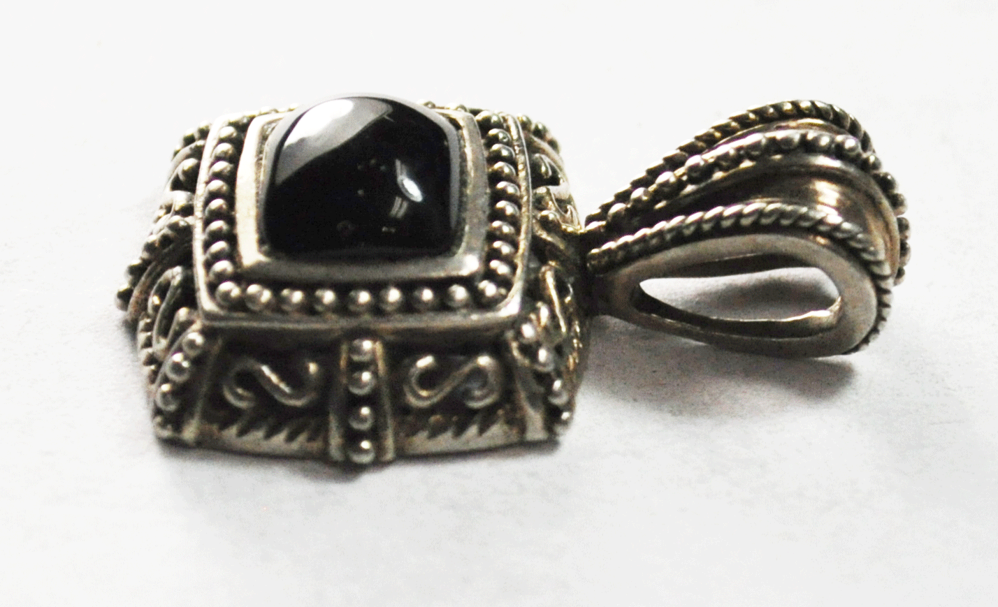 Sterling Silver Ornate Domed Black Onyx Rectangle 32mm x 21mm Pendant 4mm Bale