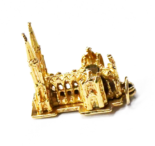 14k Yellow Gold St Patrick's Cathedral Charm 20mm New York Skyline Glass