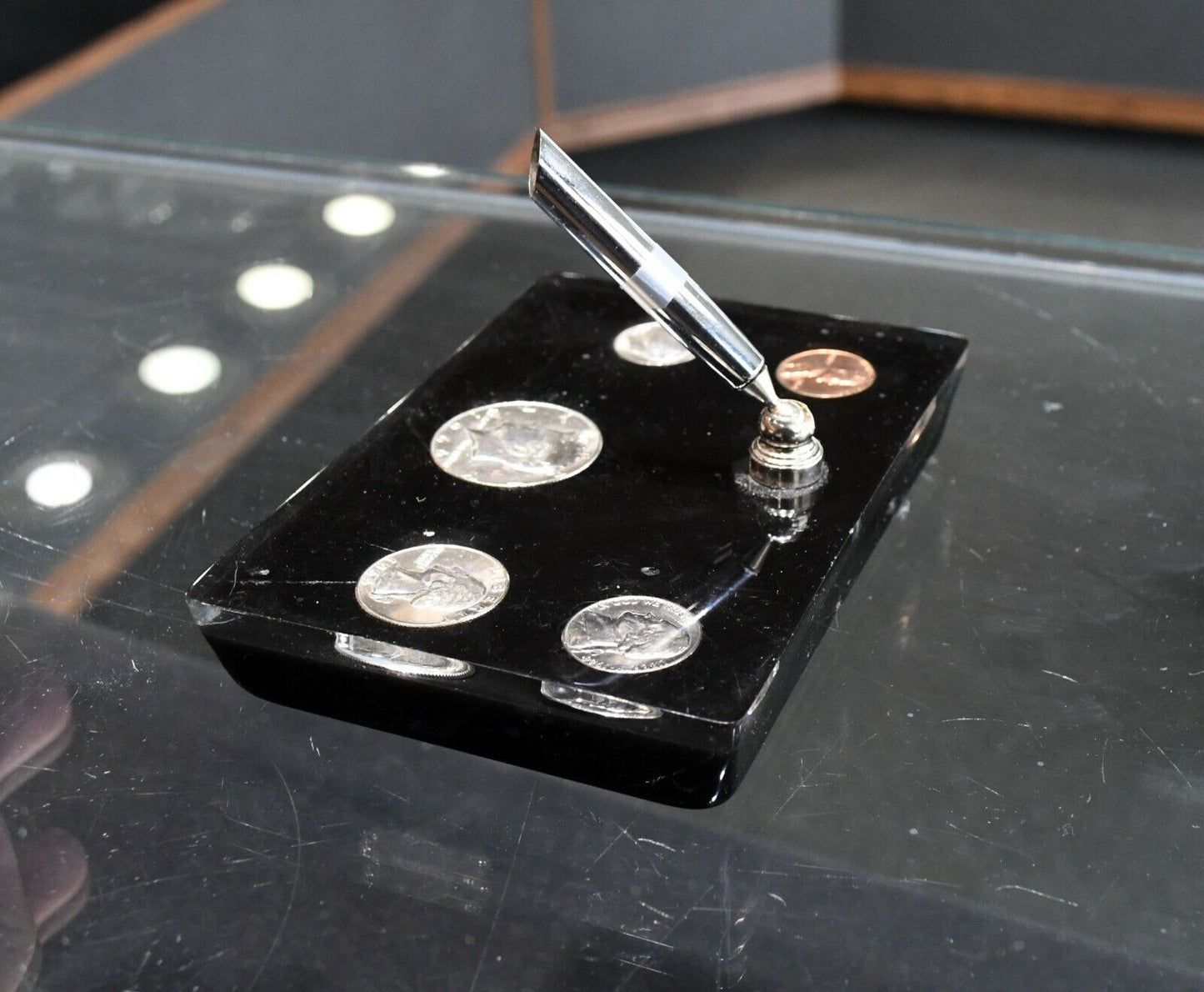 1960's Destktop Pen Holder in Acrylic Silver US 90% Coins