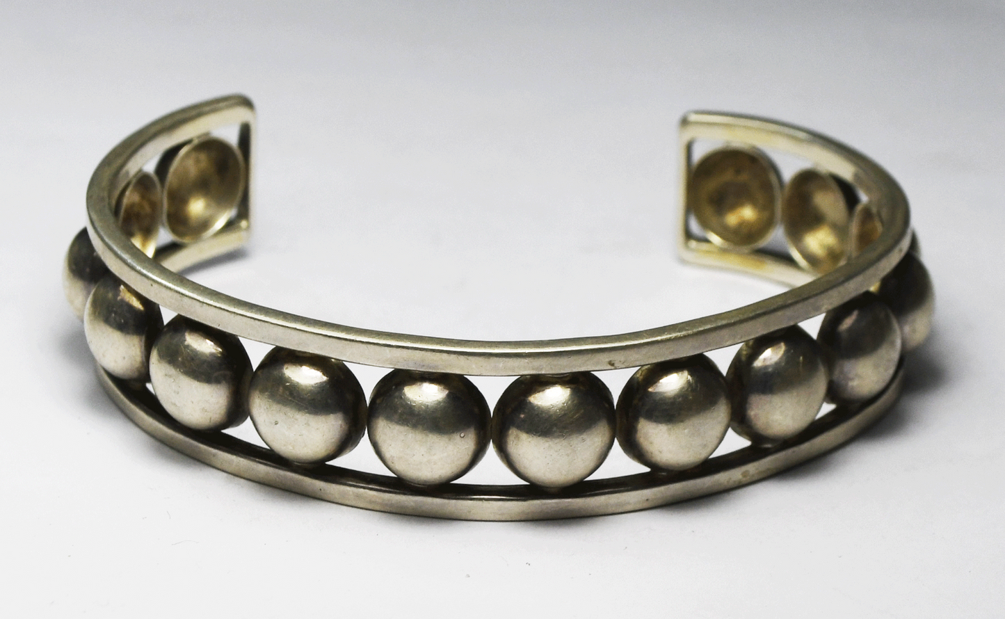 Sterling Half Sphere Row Peapod Cuff Bracelet 15mm 7.25" Wrist 27g