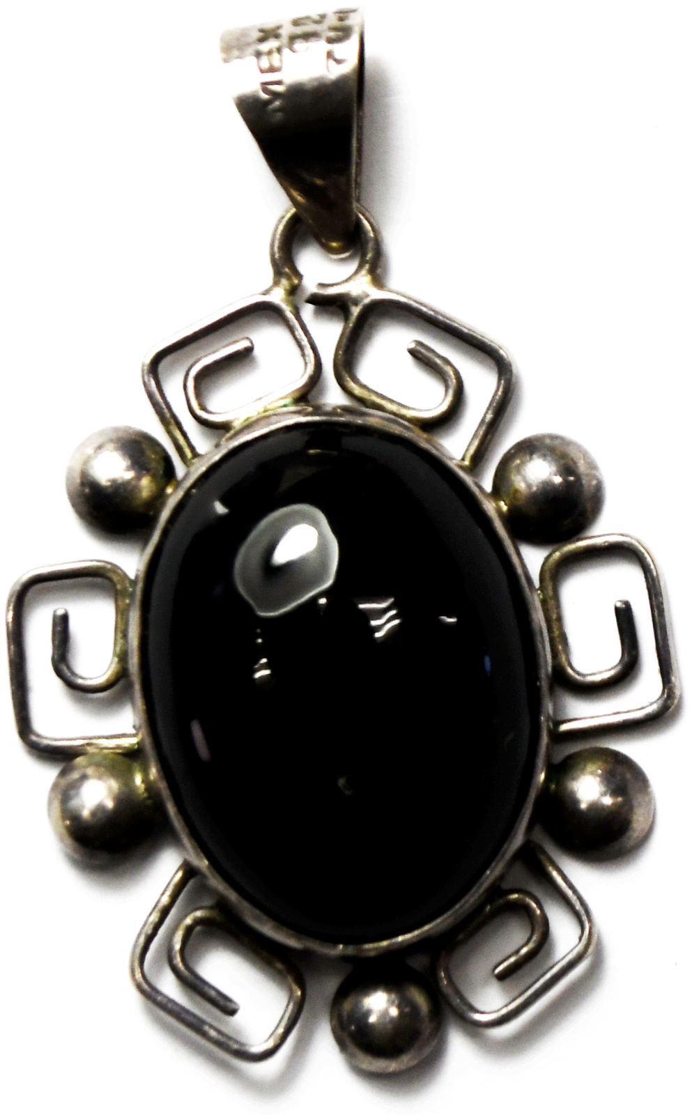 Sterling Black Onyx Oval Ulam Spiral Dot Pendant 29mm x 32mm