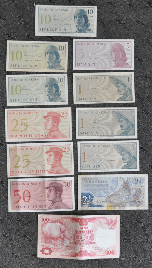 Lot of 12 Bank Indonesia 100 & 2-1/2 Rupiah 1 5 10 25 & 50 Sen Notes