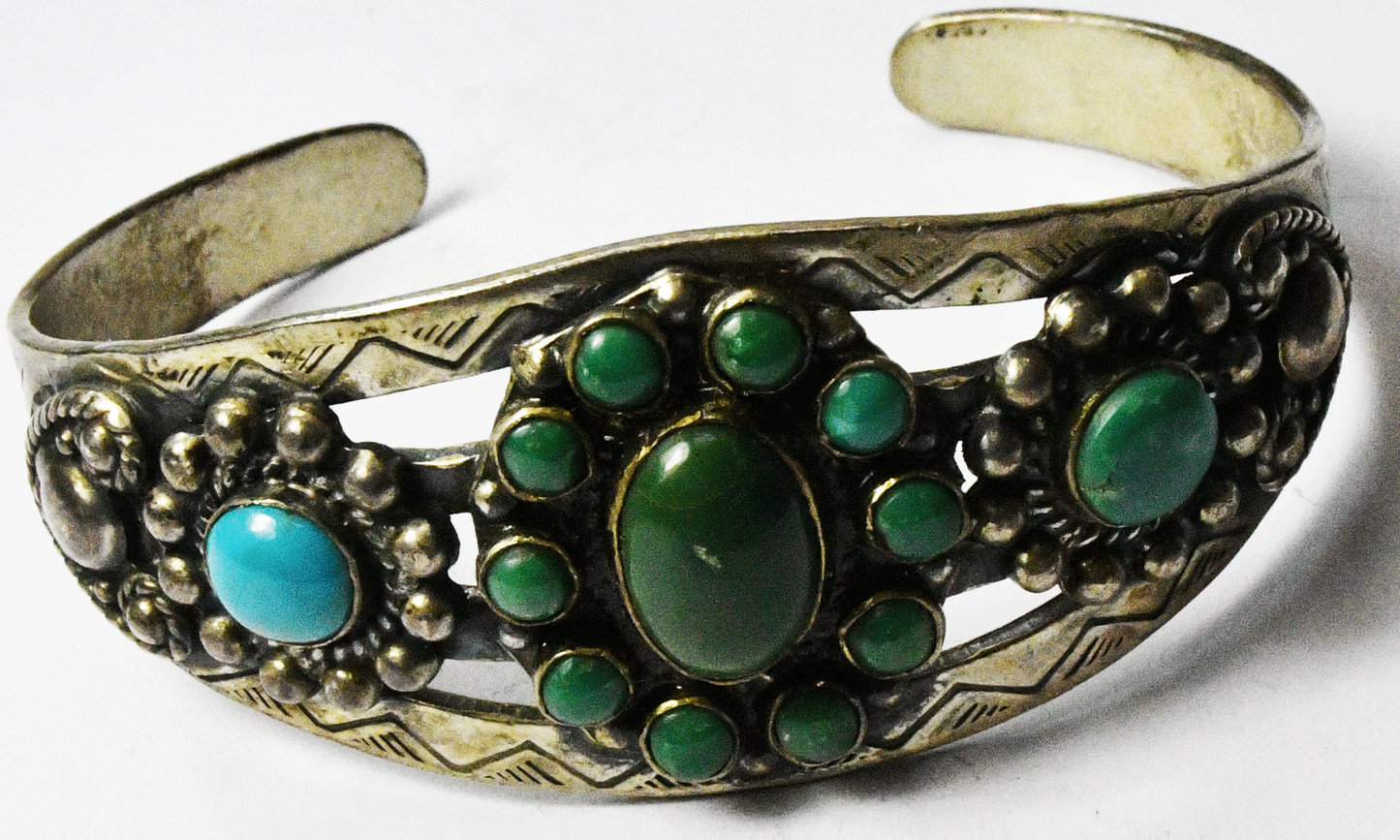 Sterling Harvey Era Green Turquoise Cluster Cuff Bracelet 26mm 6-1/2" Wrist