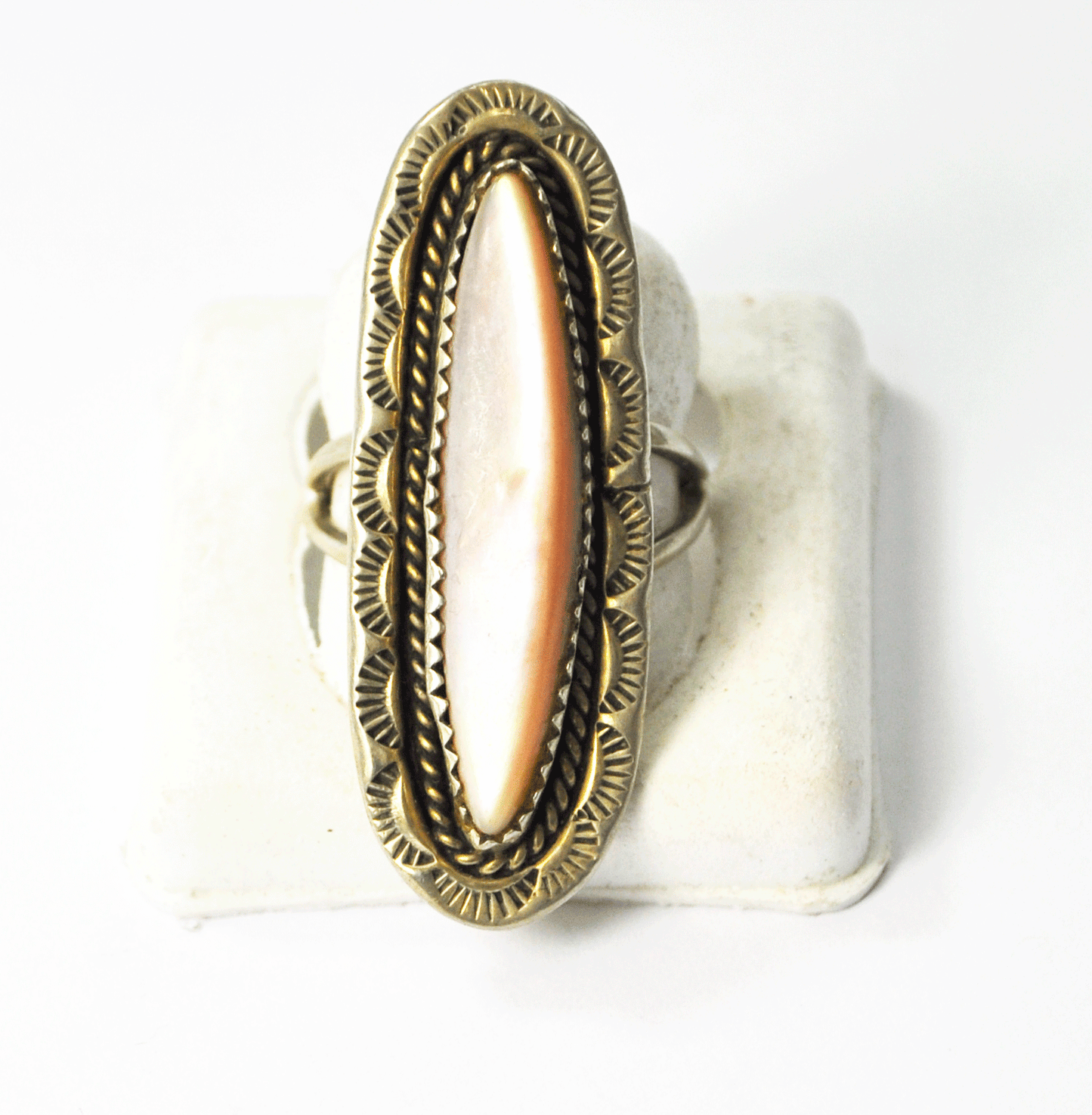 Vintage Sterling Silver Grace Smith Pink MOP 41mm Etched Rays Ring Size 7.25